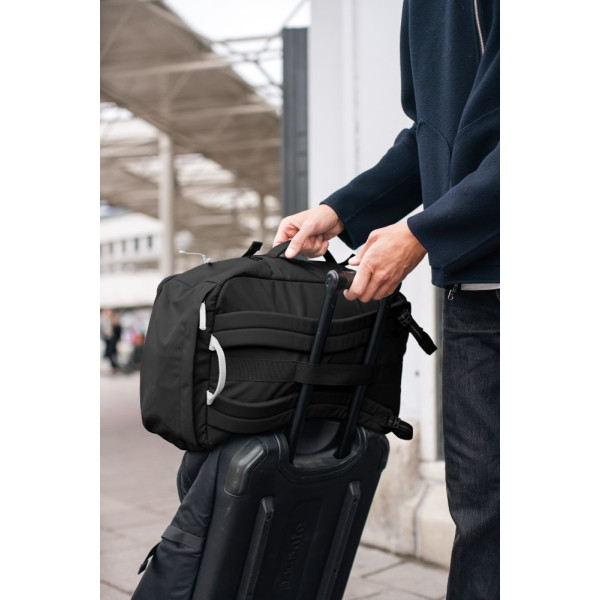 Рюкзак антизлодій Pacsafe® GO Carry-on 44L, 7 ступенів захисту